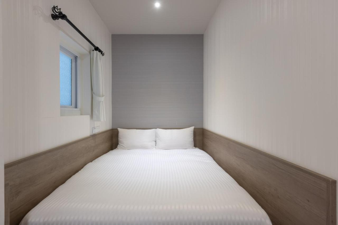 Hotel Brown - Zhongzheng Tainan Luaran gambar