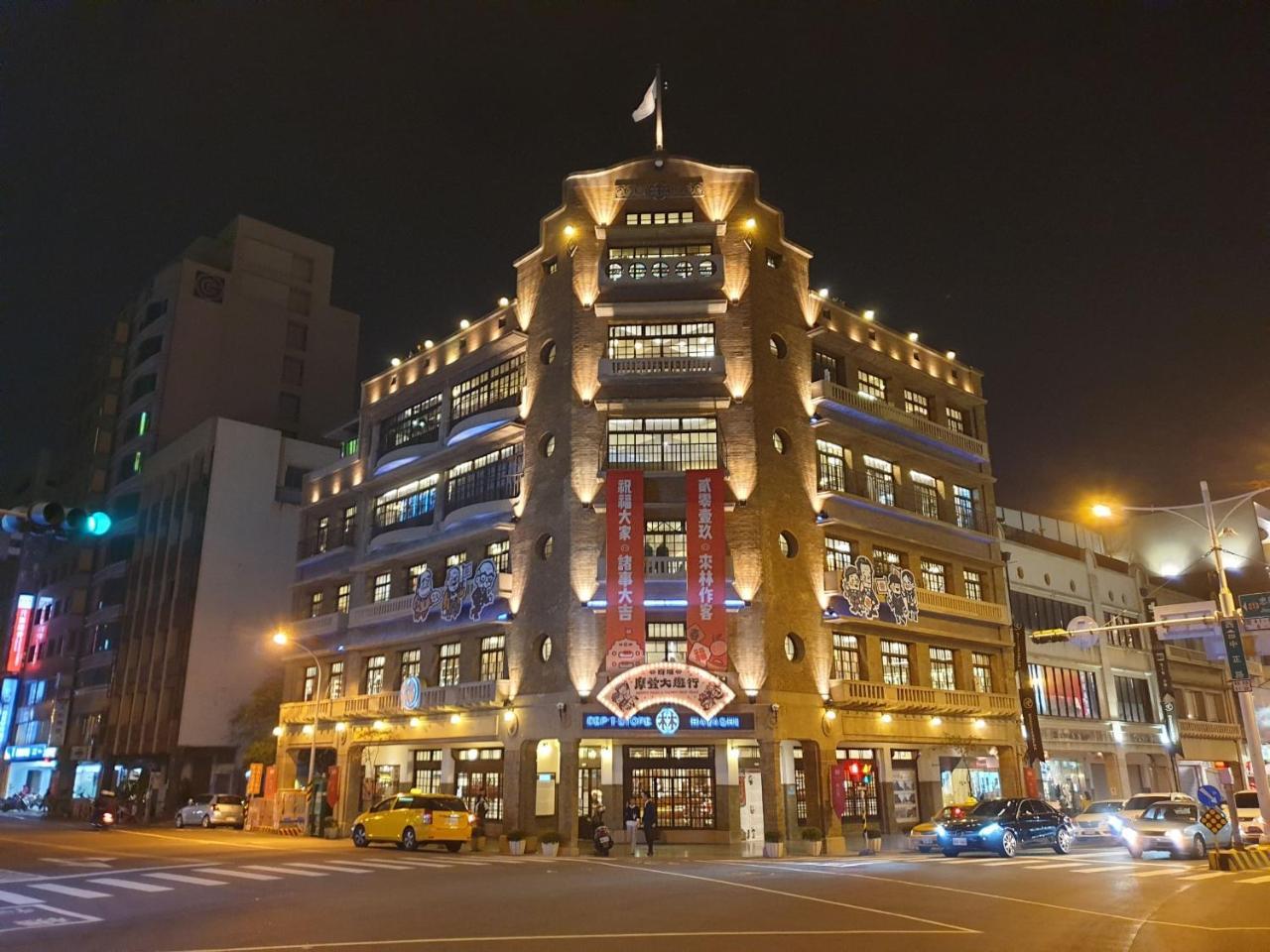 Hotel Brown - Zhongzheng Tainan Luaran gambar